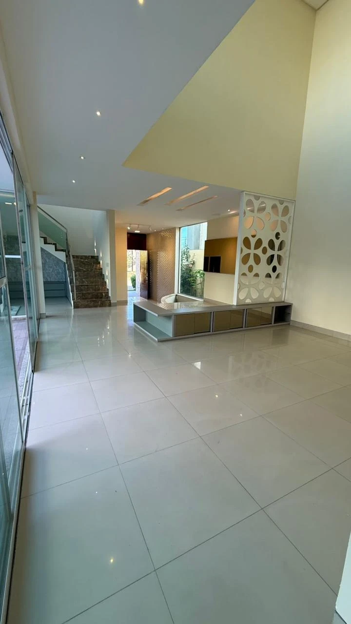 Foto do imóvel: Casa de Condomínio com 5 Quartos à Venda, 340 m² em Lagoinha - Eusébio