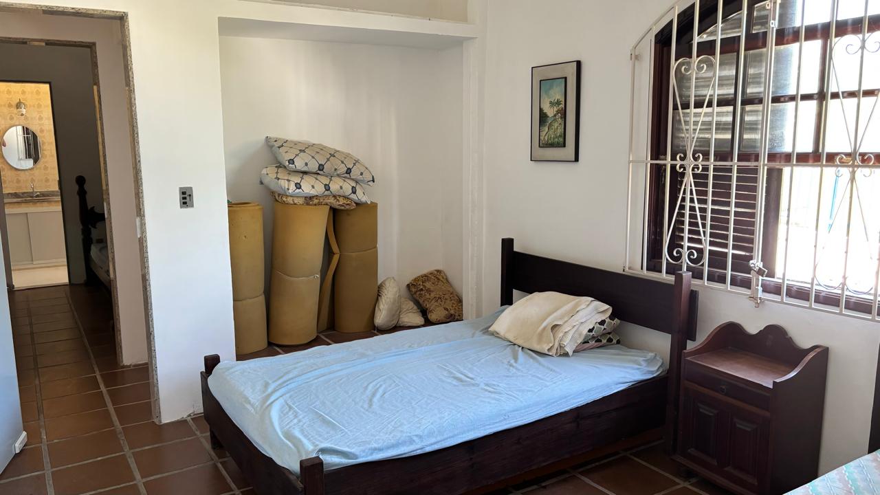 Imagem Casa com 2 Quartos à Venda, 250 m²em Centro (Iguabinha) - Araruama