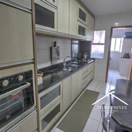 Imagem Apartamento com 4 Quartos à Venda, 123 m² em Centro - Criciúma