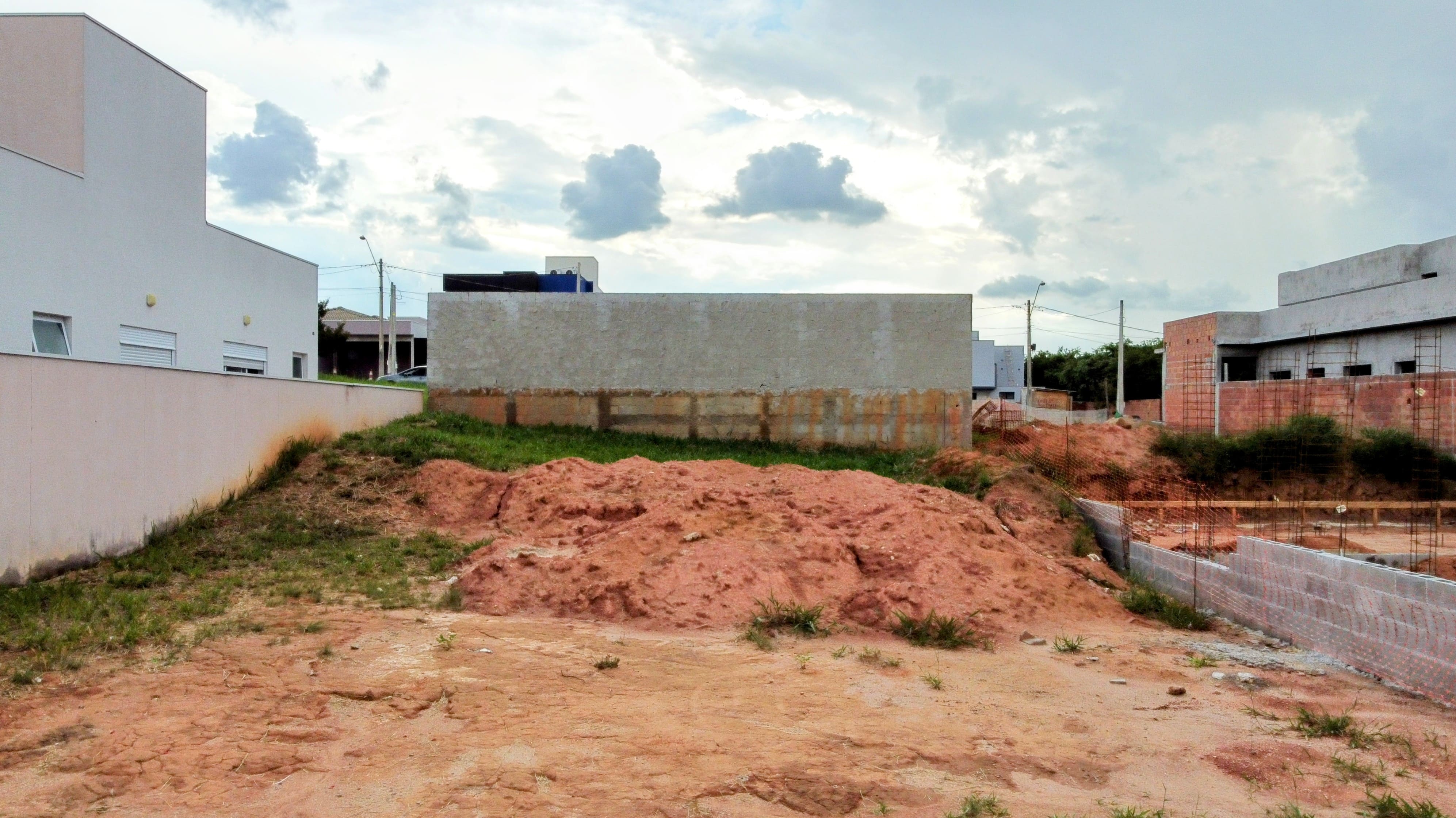 Imagem Terreno à Venda, 300 m²em Jardim Primavera - itupeva