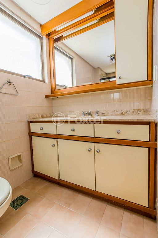 Imagem Apartamento com 3 Quartos à Venda, 113 m²em Petrópolis - Porto Alegre