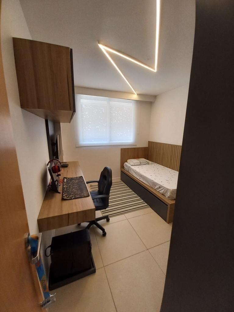Imagem Apartamento com 4 Quartos à Venda, 128 m²em Camboinhas - Niterói