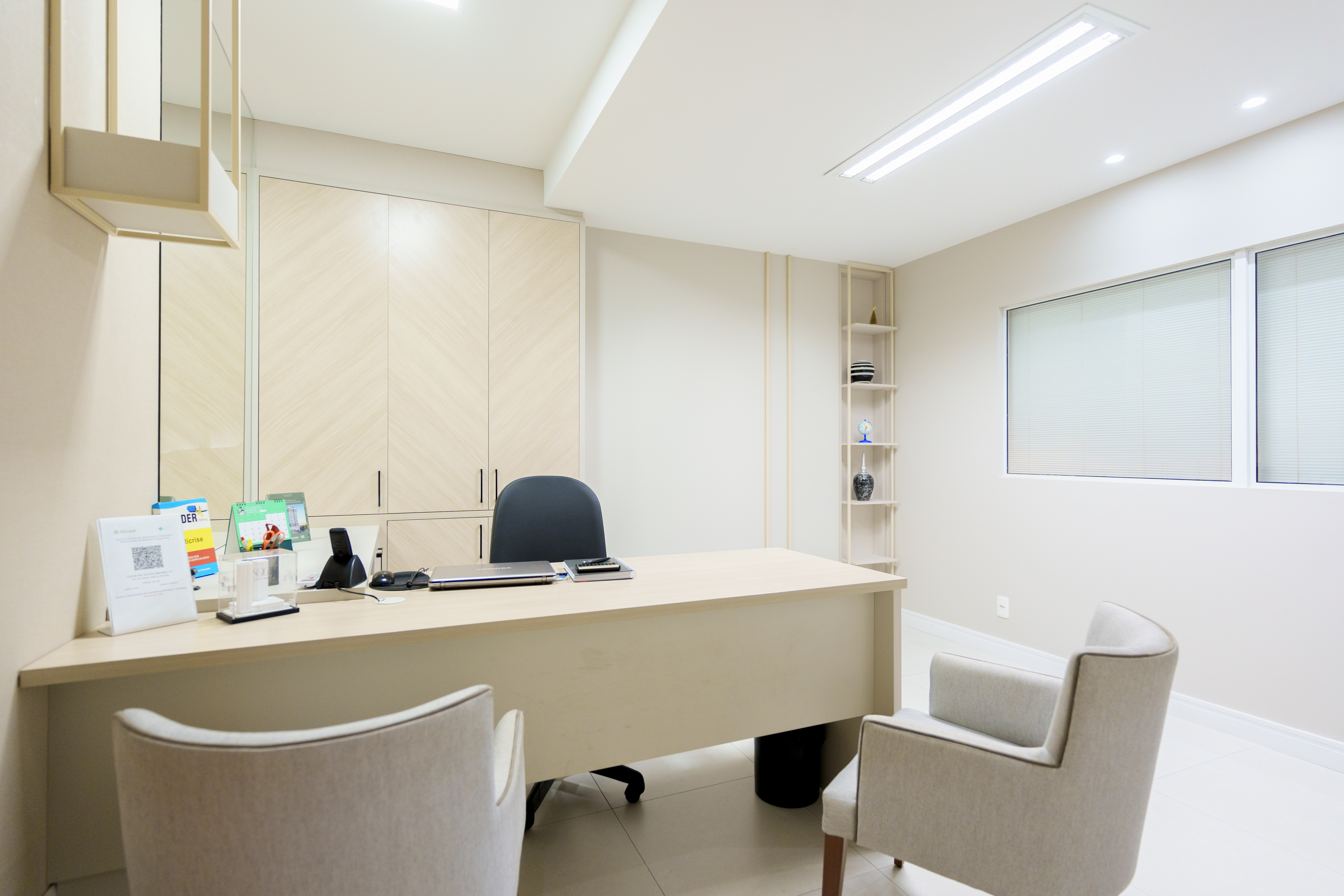 Imagem Sala Comercial à Venda, 626 m² em Centro - Cascavel