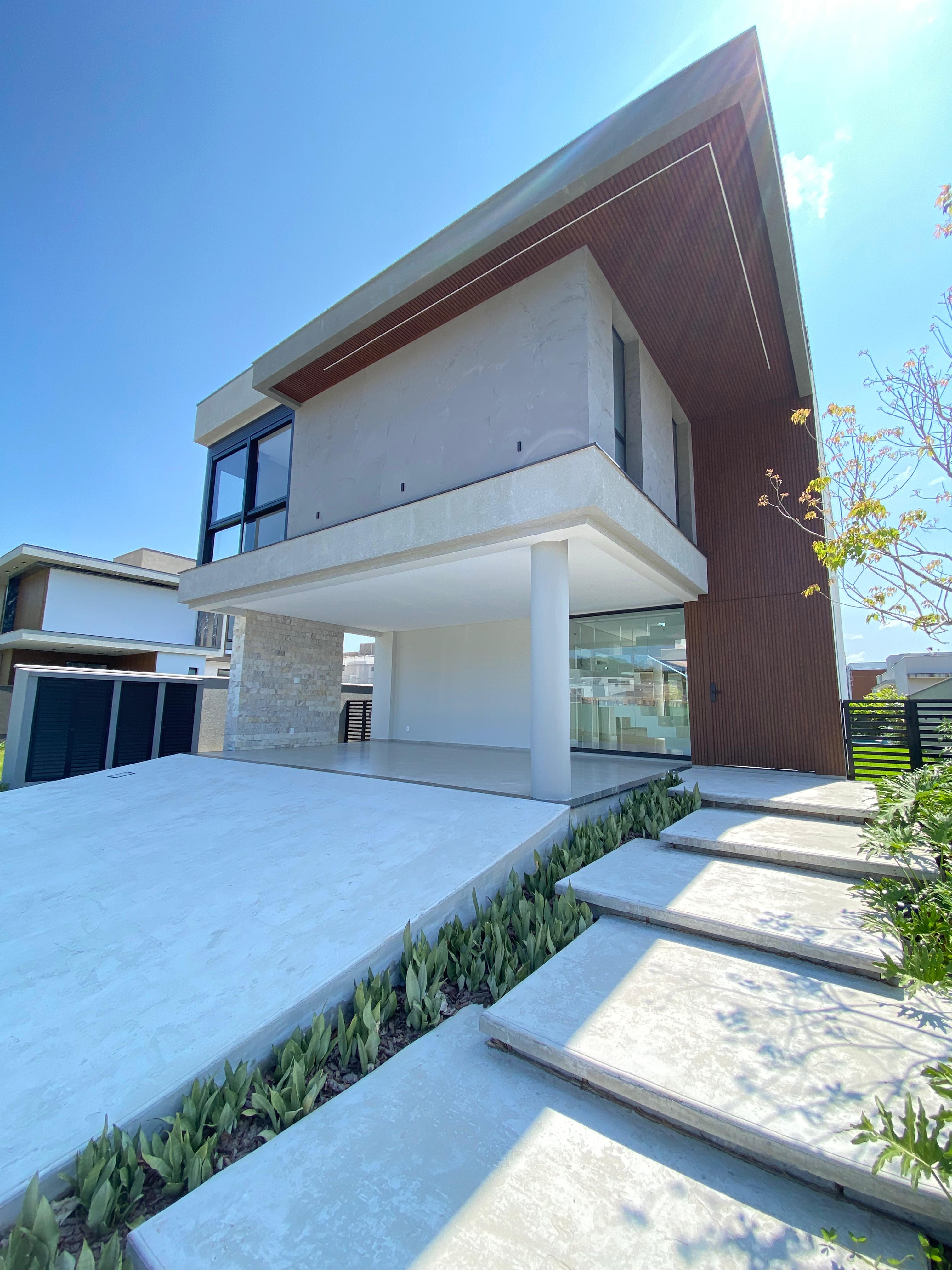 Imagem Casa com 4 Quartos à Venda, 370 m²em Santa Regina - Camboriú