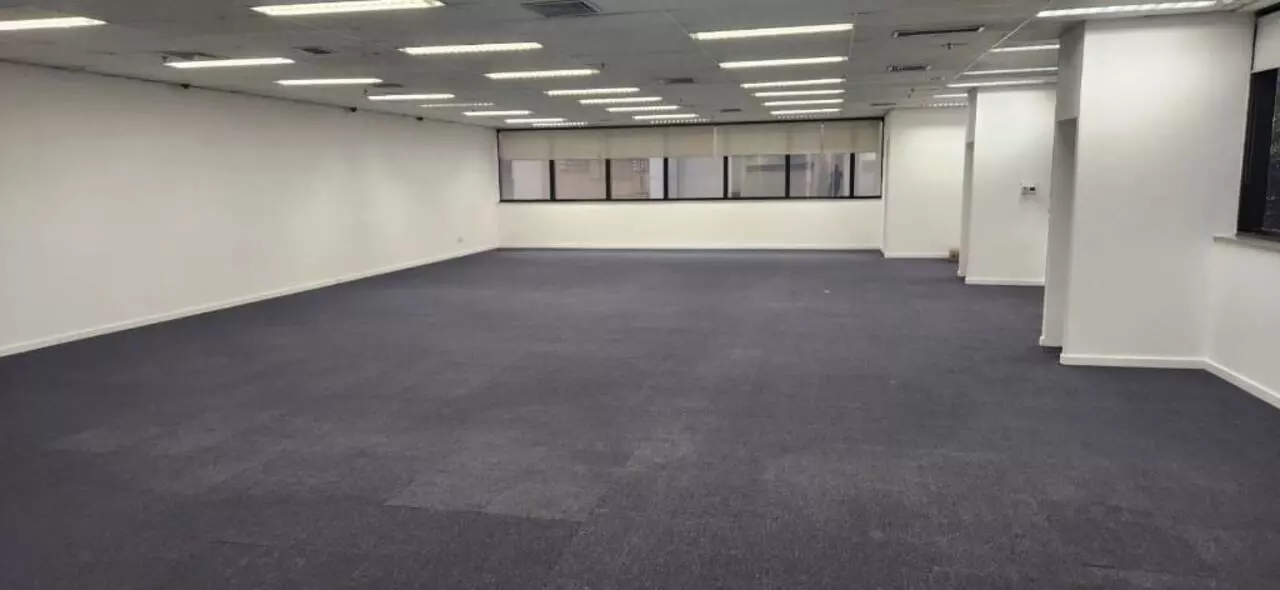 Imagem Sala Comercial para Alugar, 233 m²em Cerqueira César - São Paulo