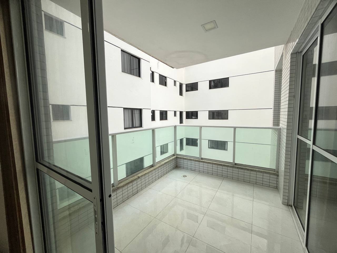 Imagem Apartamento com 3 Quartos à Venda, 103 m²em Praia do Morro - Guarapari