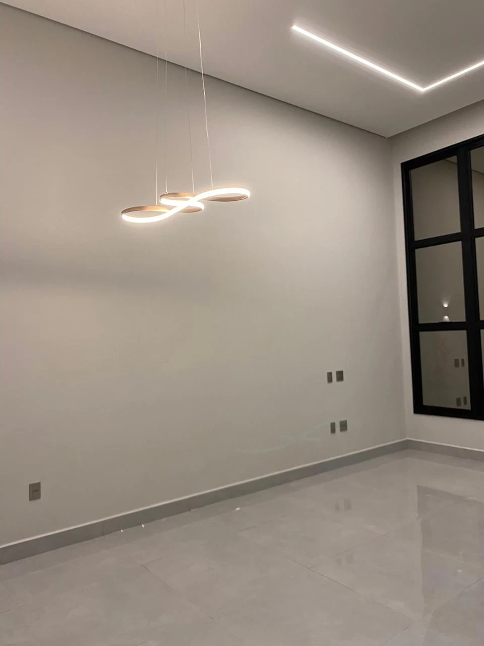 Foto do imóvel: Casa de Condomínio com 3 Quartos à Venda, 125 m² em Jardins do Império - Indaiatuba