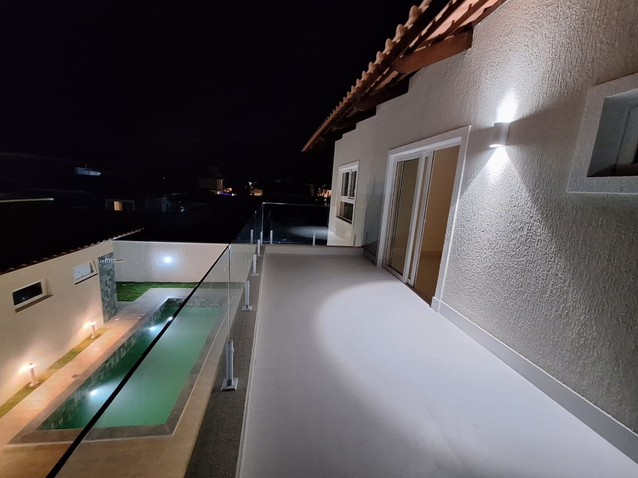 Imagem Casa de Condomínio com 3 Quartos à Venda, 279 m²em Pium (Distrito Litoral) - Parnamirim