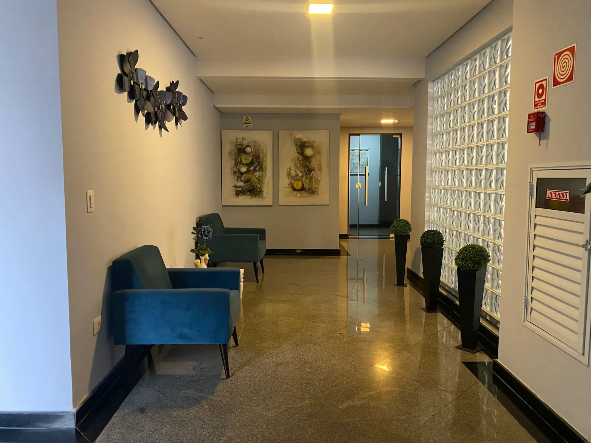 Imagem Apartamento com 2 Quartos à Venda, 90 m² em Ocian - Praia Grande