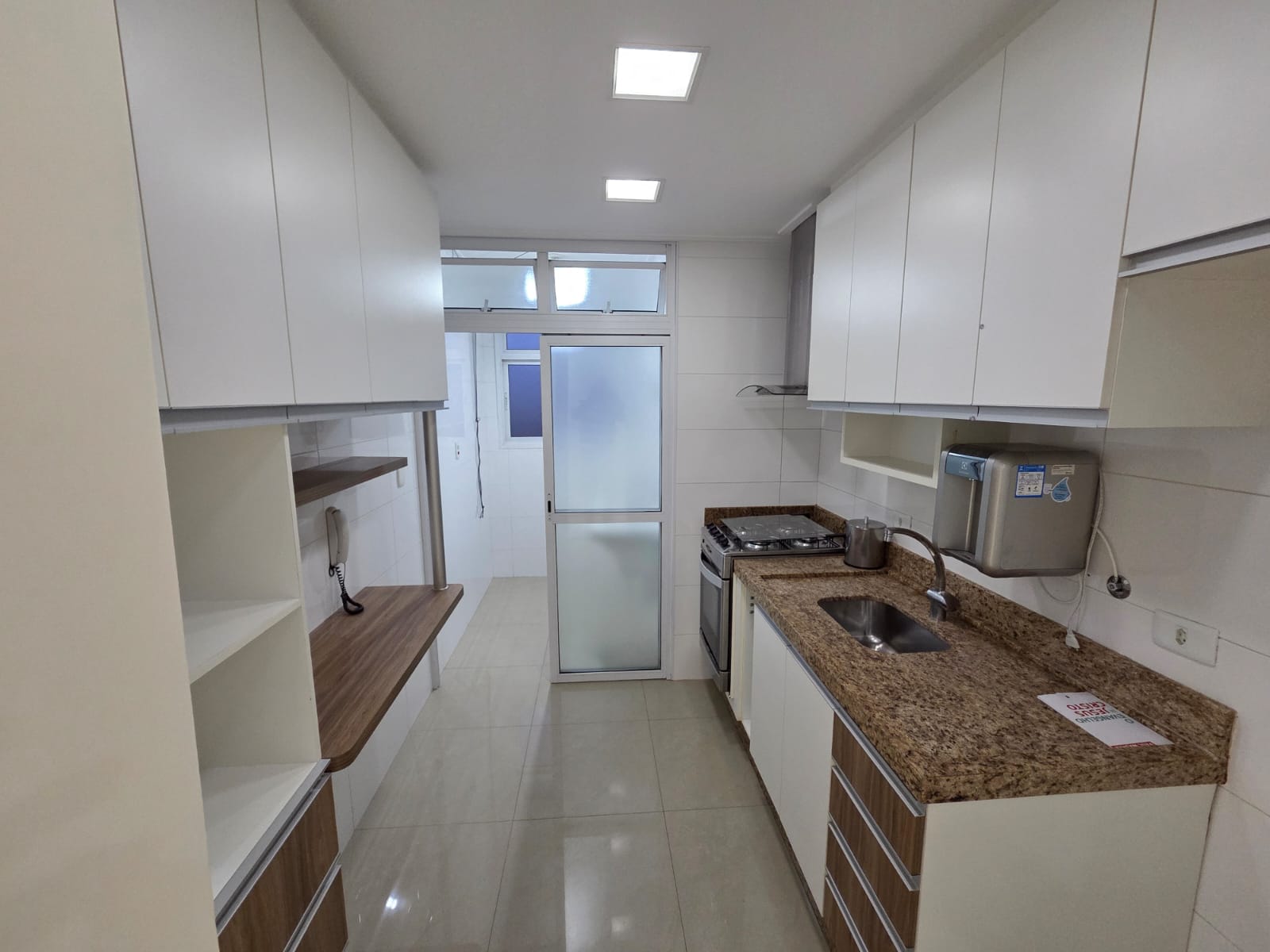 Foto do imóvel: Apartamento com 3 Quartos à Venda, 63 m² em  - 