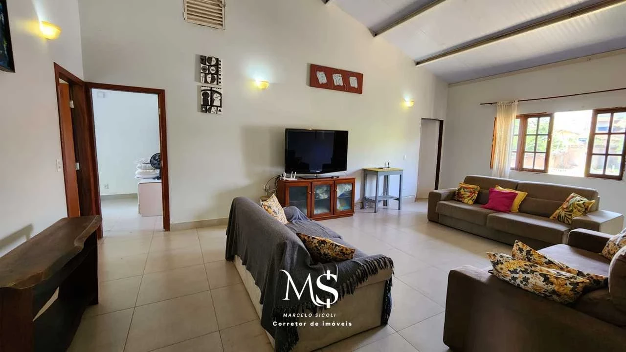 Imagem Sobrado com 4 Quartos à Venda, 550 m² em Centro - Pirenópolis