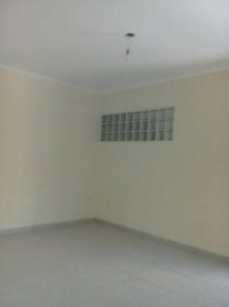 Imóvel Comercial para Alugar, 150 m² em Vila Pires - Santo André