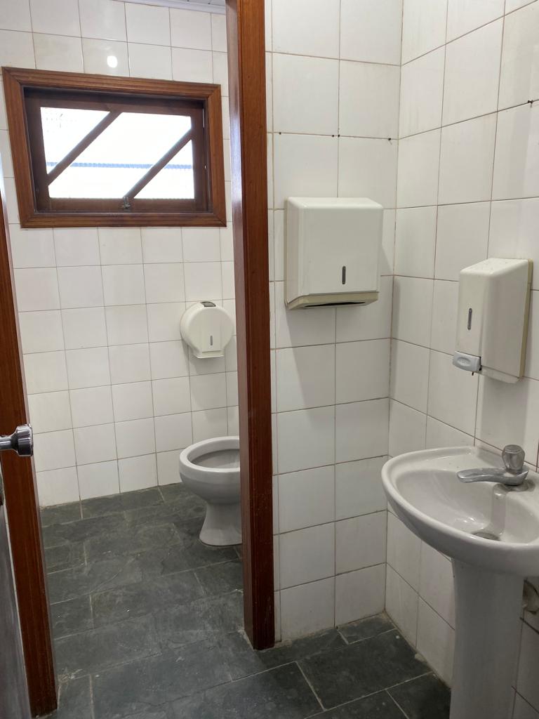 Foto do imóvel: Galpão para Alugar, 1.300 m² em Jardim Henriqueta - Taboão da Serra