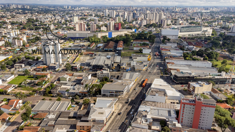 Imagem Imóvel Comercial à Venda, 751 m²em Novo Mundo - Curitiba