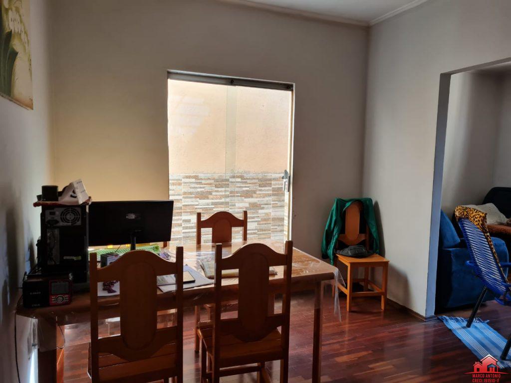 Imagem Casa com 4 Quartos à Venda, 213 m²em Jardim Petrópolis - Bauru