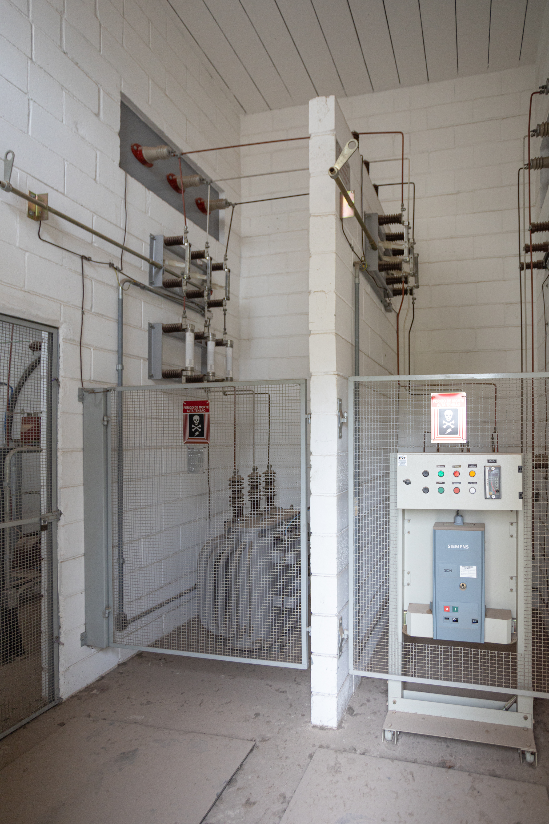 Foto do imóvel: Galpão para Alugar, 4.200 m² em Ayrosa - Osasco