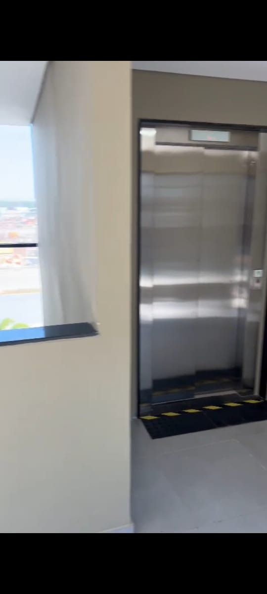 Imagem Imóvel Comercial para Alugar, 500 m²em Virgem Santa - Macaé