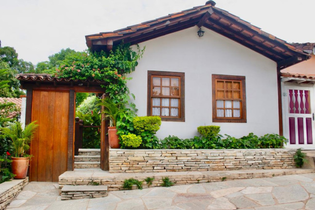 Imagem Casa com 3 Quartos à Venda,  em Centro  - Pirenópolis