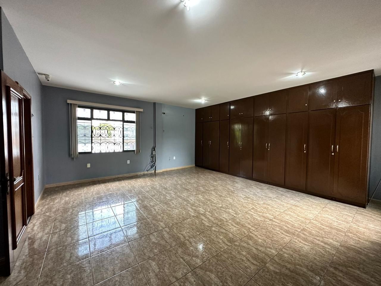Imagem Casa com 7 Quartos à Venda ou Locação, 660 m²em Jurunas - Belém