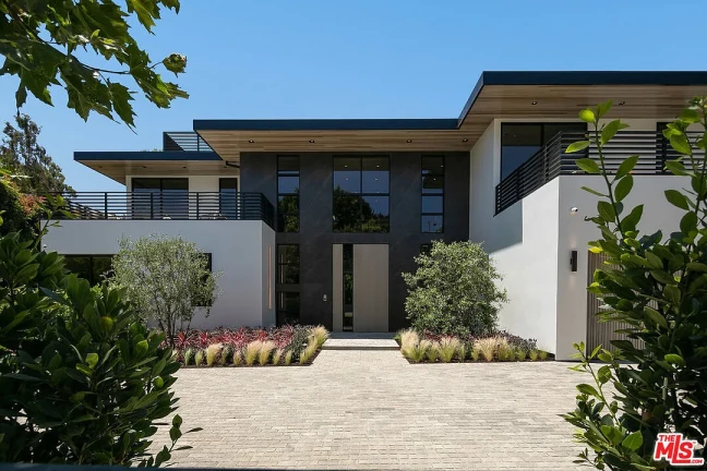 Foto do imóvel: Casa de Condomínio com 7 Quartos à Venda, 982 m²em Alphaville Residencial Um - Barueri