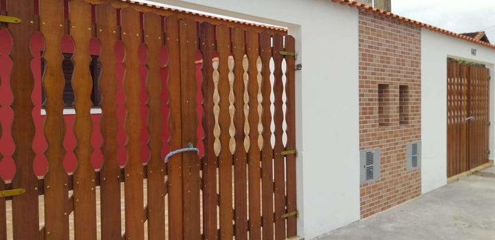 Imagem Casa com 2 Quartos à Venda, 70 m² em Itanhaém