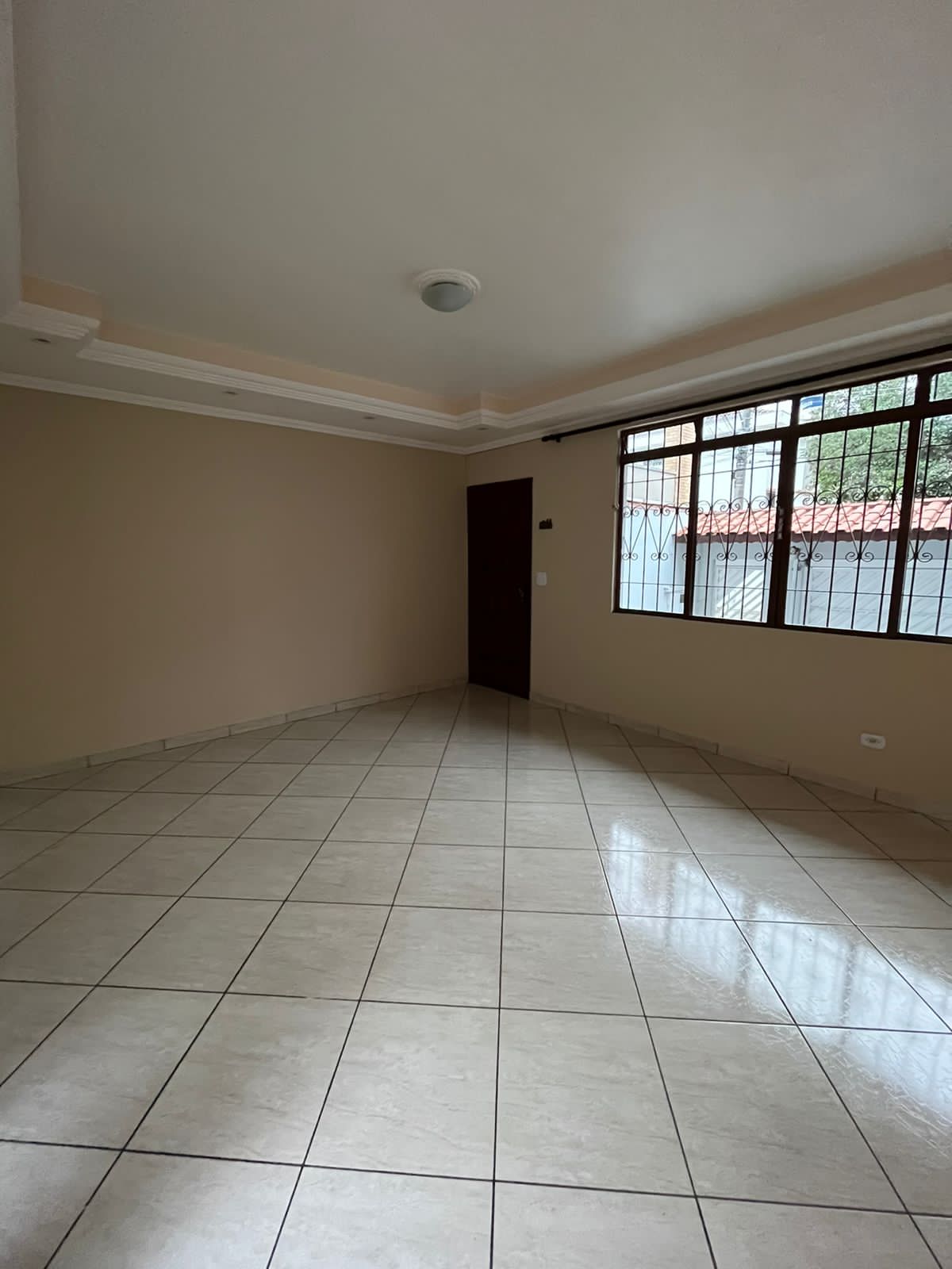 Imagem Sobrado com 3 Quartos à Venda, 200 m²em Taboão - São Bernardo do Campo