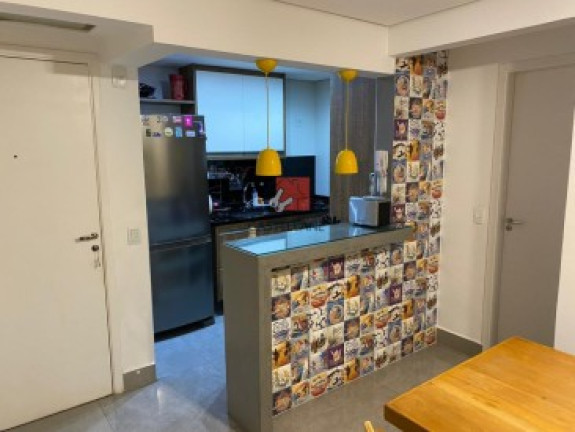 Imagem Apartamento com 2 Quartos à Venda,  em Vila Brasílio Machado - São Paulo