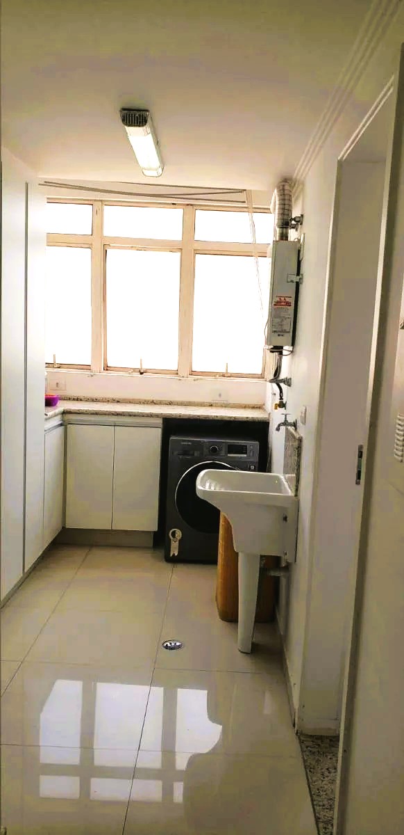 Imagem Apartamento com 2 Quartos à Venda, 138 m²em Pinheiros - São Paulo