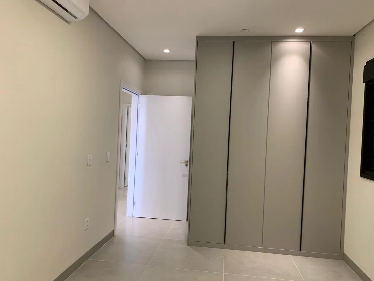 Imagem Casa de Condomínio com 3 Quartos à Venda, Locação ou Temporada, 300 m² em Residencial Tamboré - Bauru