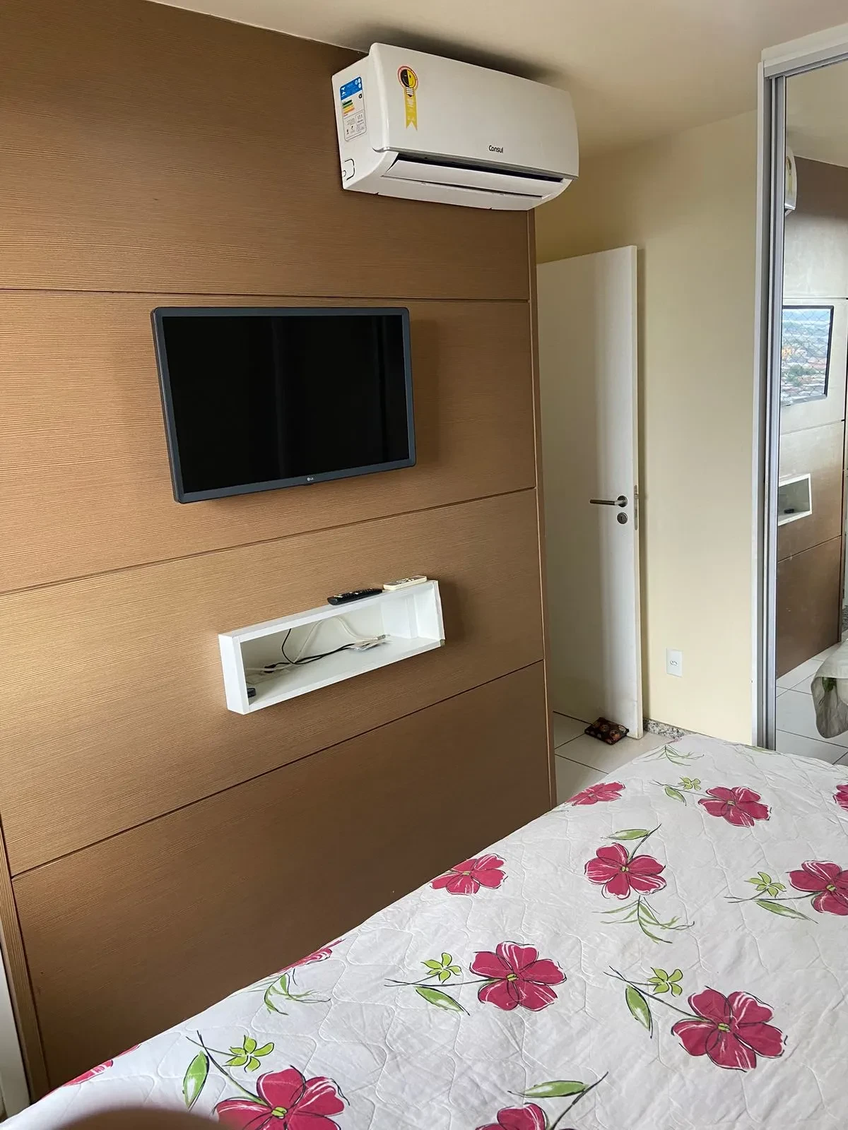 Imagem Apartamento com 2 Quartos à Venda, 62 m² em Candeias - Jaboatão dos Guararapes