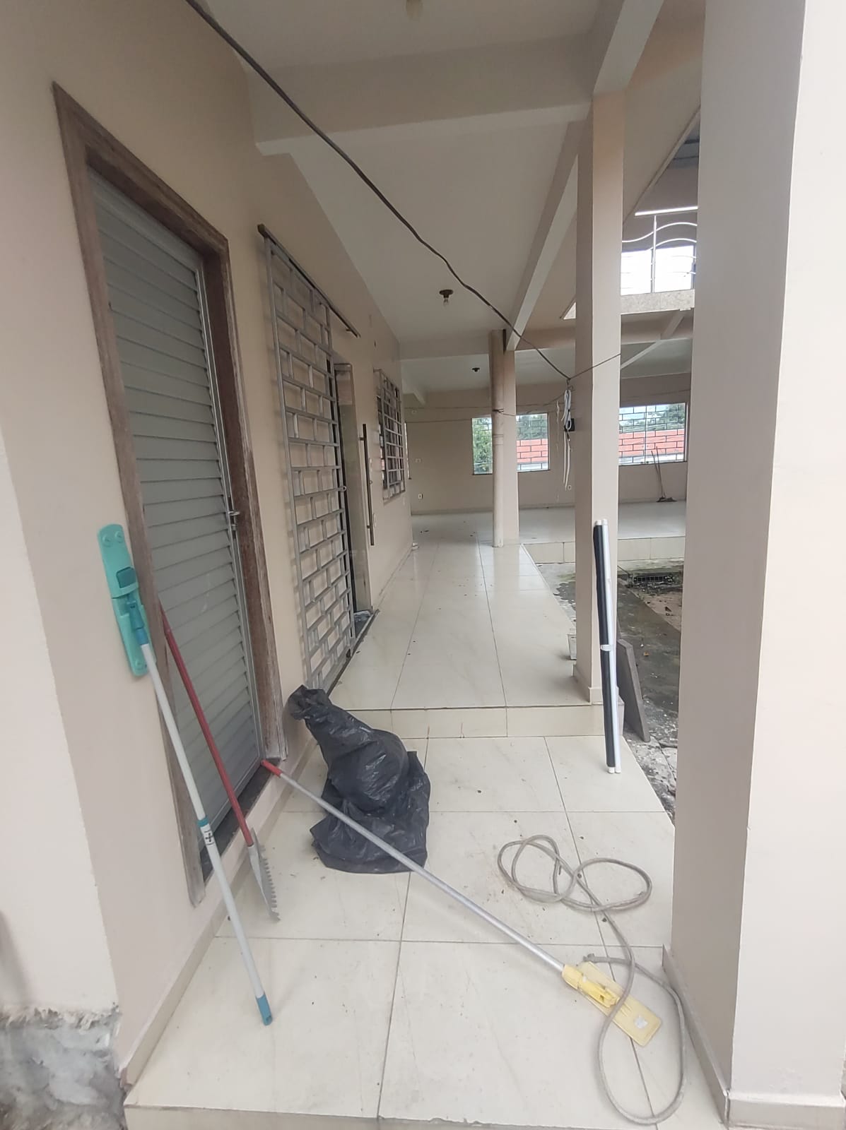 Imagem Casa com 4 Quartos à Venda, 400 m² em Novo Aleixo - Manaus