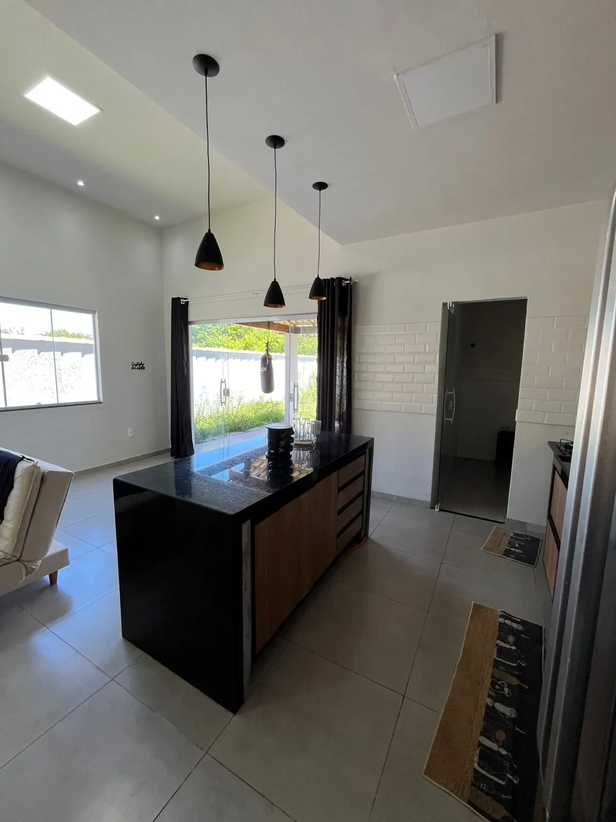 Imagem Casa de Condomínio com 3 Quartos à Venda ou Locação, 160 m² em Inoã (Inoã) - Maricá