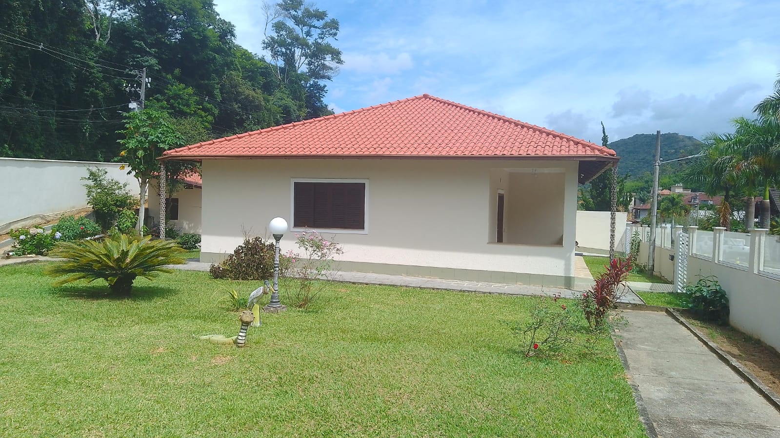 Imagem Casa de Condomínio com 3 Quartos à Venda, 277 m² em Prata - Teresópolis