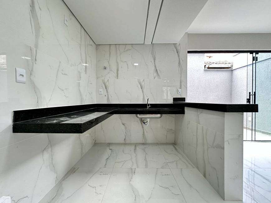 Foto do imóvel: Casa com 3 Quartos à Venda, 128 m² em Santa Mônica - Belo Horizonte