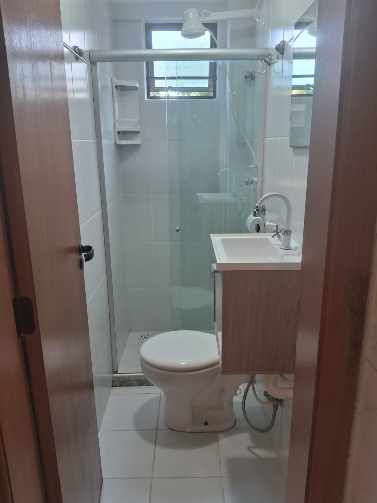 Imagem Casa de Condomínio com 4 Quartos para Alugar, 165 m²em Pituaçu - Salvador
