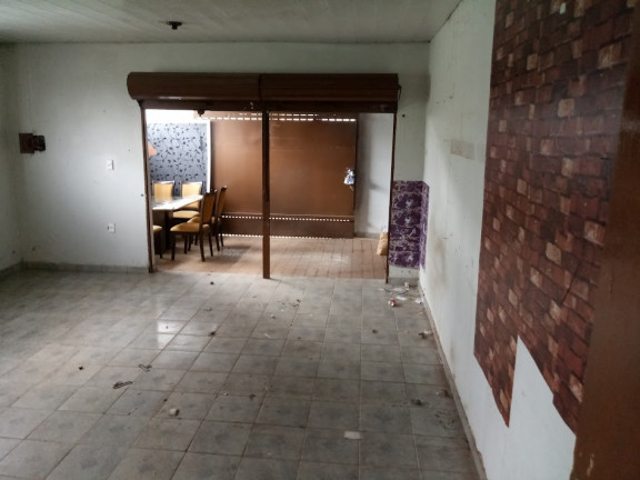 Imagem Casa com 3 Quartos à Venda, 250 m² em Taguatinga Norte (Taguatinga) - Brasília