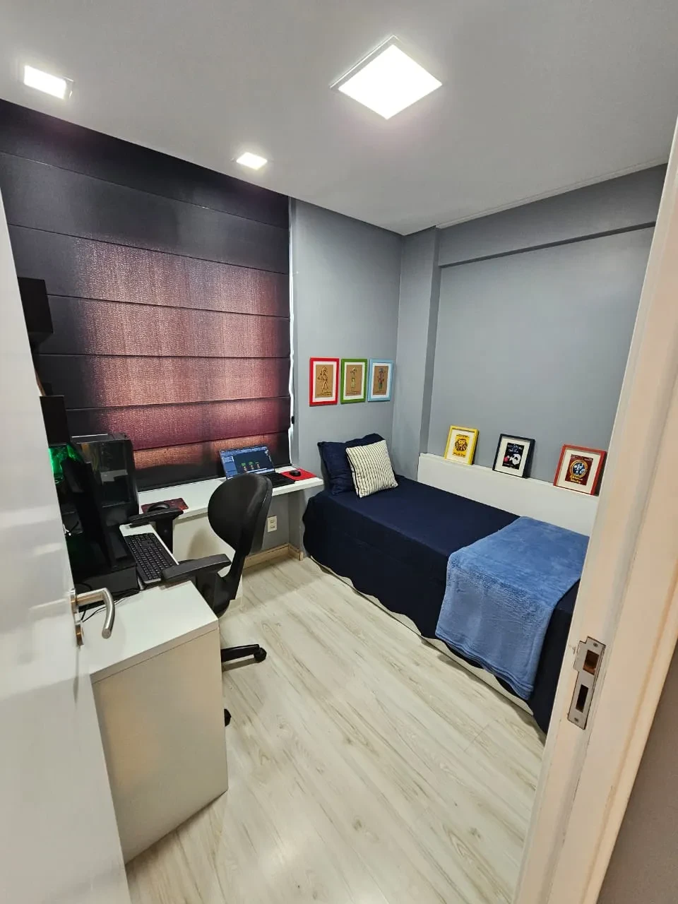 Imagem Apartamento com 2 Quartos à Venda, 80 m² em Casa Amarela - Recife