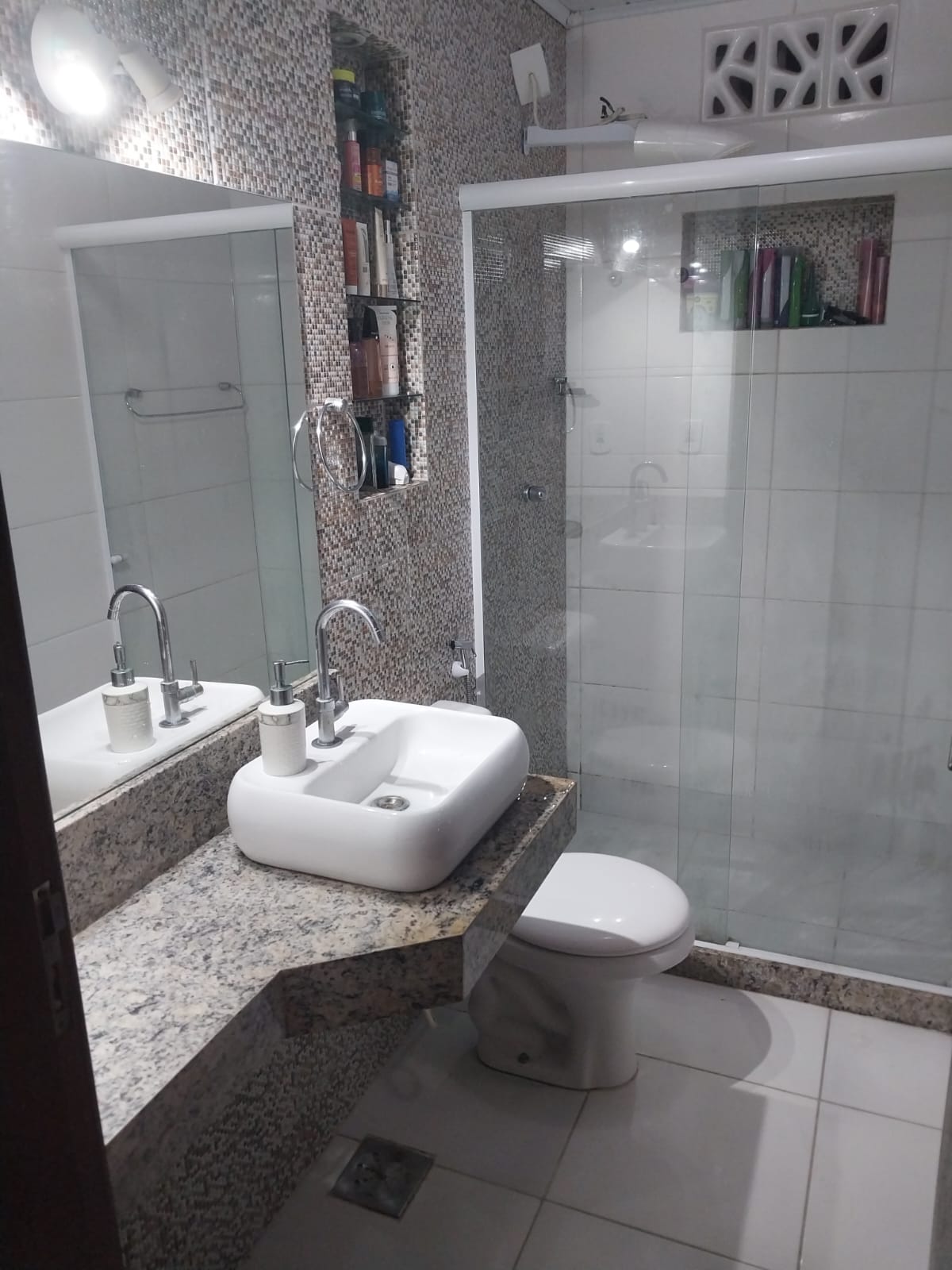 Imagem Casa de Condomínio com 2 Quartos à Venda, 75 m² em Neves (Neves) - São Gonçalo