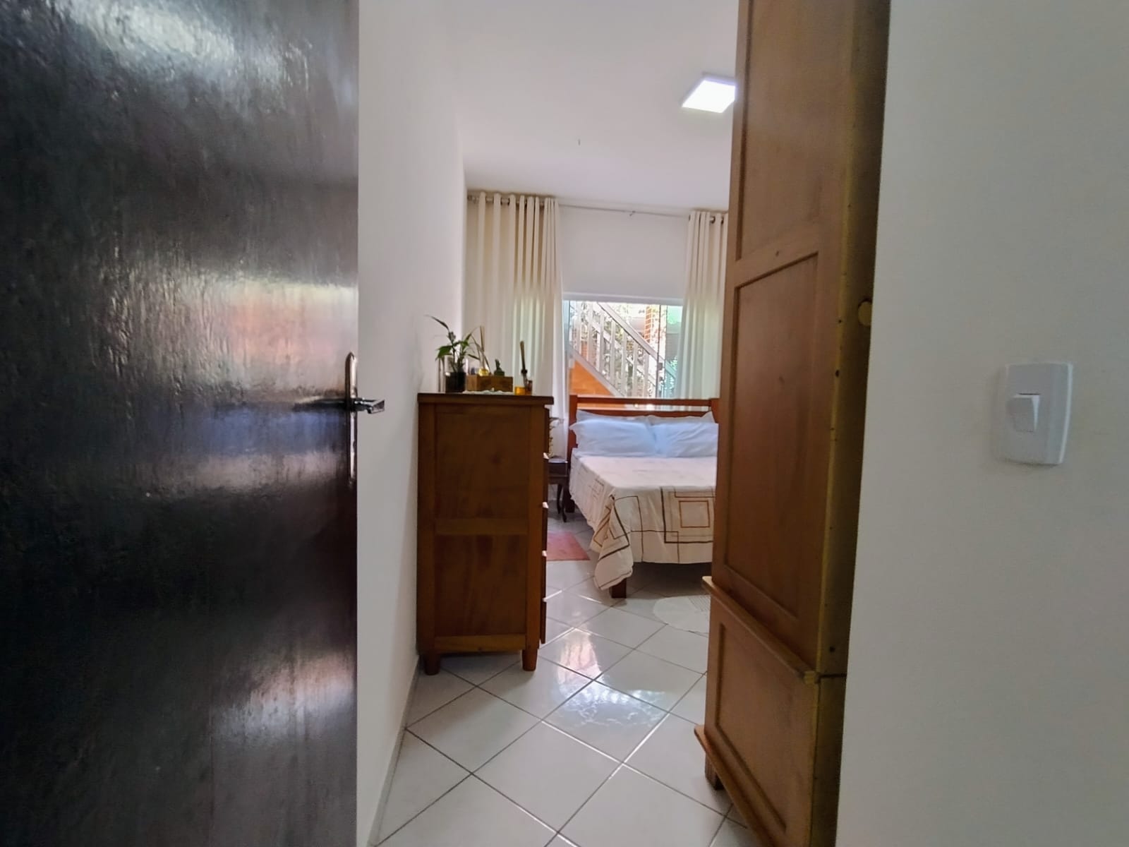 Imagem Casa com 4 Quartos à Venda, 210 m² em Tupi - Praia Grande