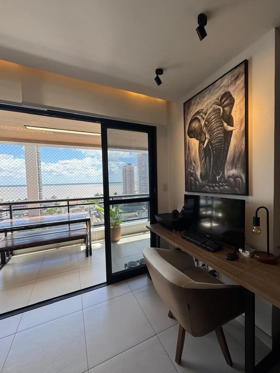 Imagem Apartamento com 2 Quartos à Venda, 96 m² em Umarizal - Belém Imagem Apartamento com 2 Quartos à Venda, 96 m² em Umarizal - Belém