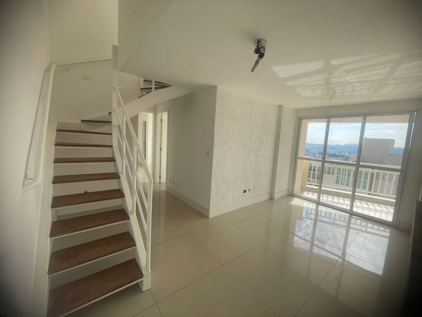 Imagem Cobertura com 2 Quartos à Venda, 180 m² em Estrela Sul - Juiz de Fora Imagem Cobertura com 2 Quartos à Venda, 180 m² em Estrela Sul - Juiz de Fora