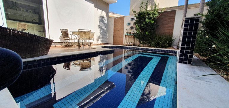 Imagem Casa de Condomínio com 4 Quartos à Venda, 359 m² em Vila Motta - Catanduva