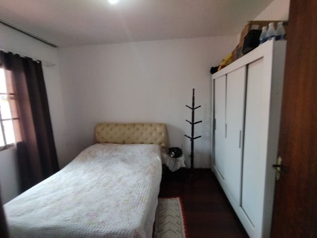 Imagem Sobrado com 3 Quartos à Venda, 126 m² em Centro - Londrina