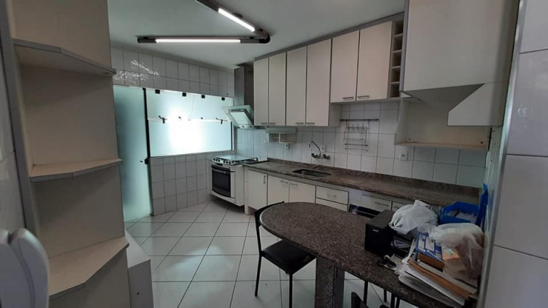 Imagem Apartamento com 3 Quartos à Venda, 136 m²em Vila Trujillo - Sorocaba