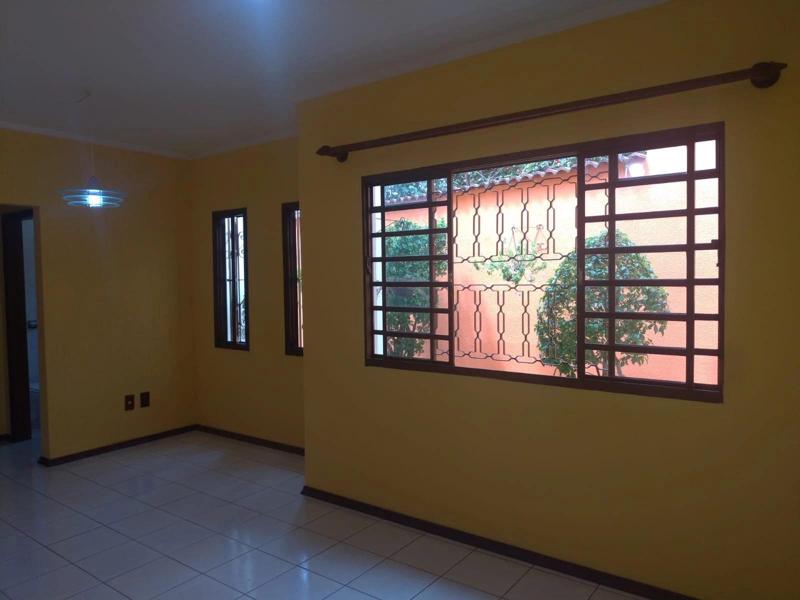 Imagem Casa com 2 Quartos à Venda ou Locação, 147 m² em Jardim do Lago - Atibaia Imagem Casa com 2 Quartos à Venda ou Locação, 147 m² em Jardim do Lago - Atibaia