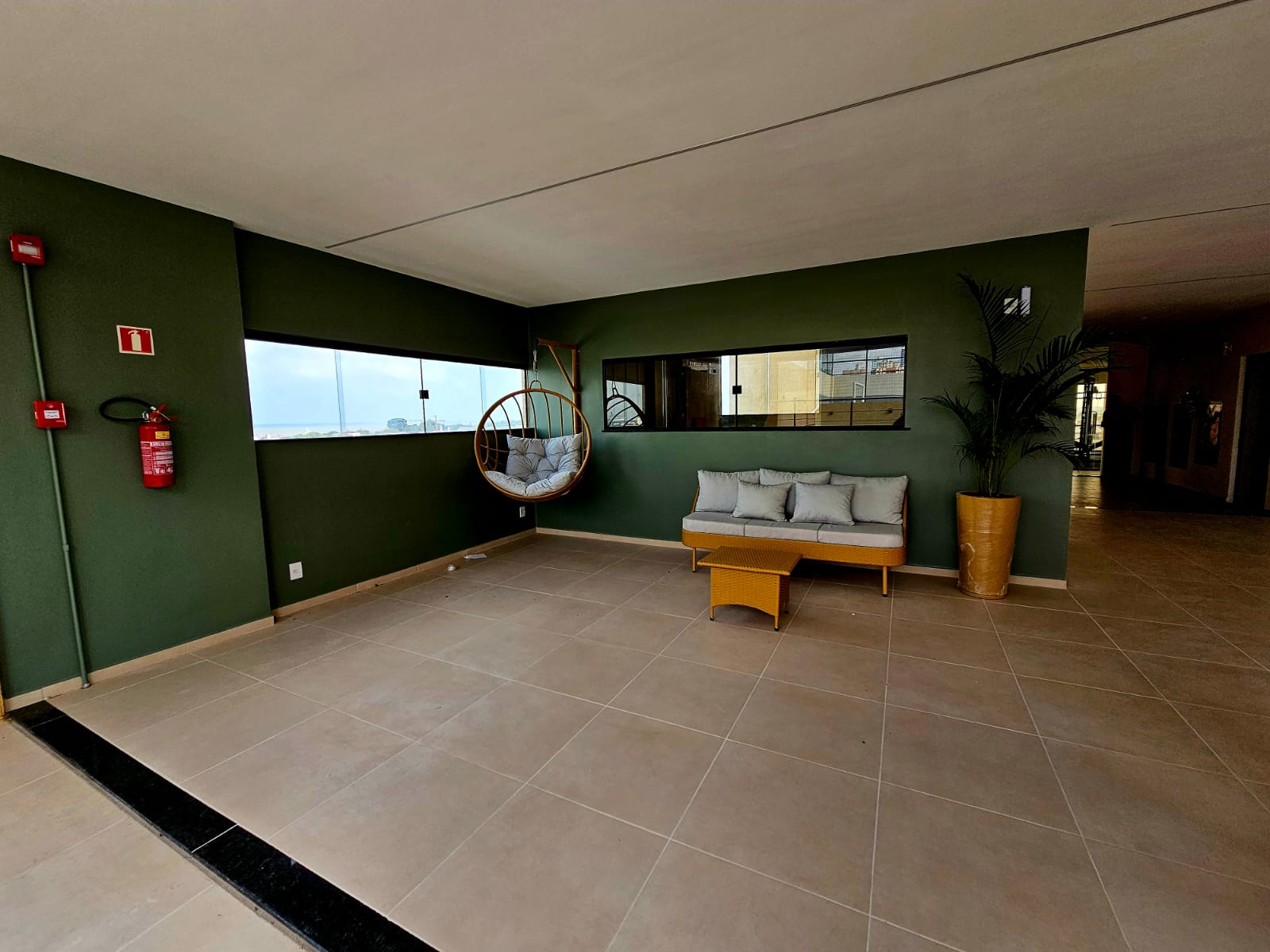 Imagem Apartamento com 3 Quartos para Alugar, 79 m²em Telégrafo - Belém