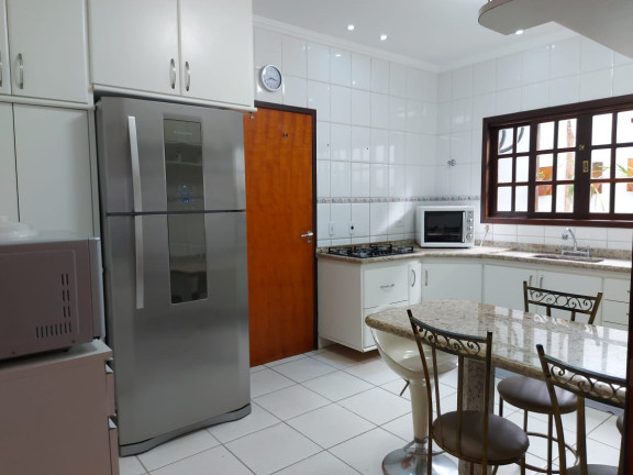 Imagem Casa de Condomínio com 5 Quartos à Venda, 320 m² em Jardim Ana Estela - Carapicuíba