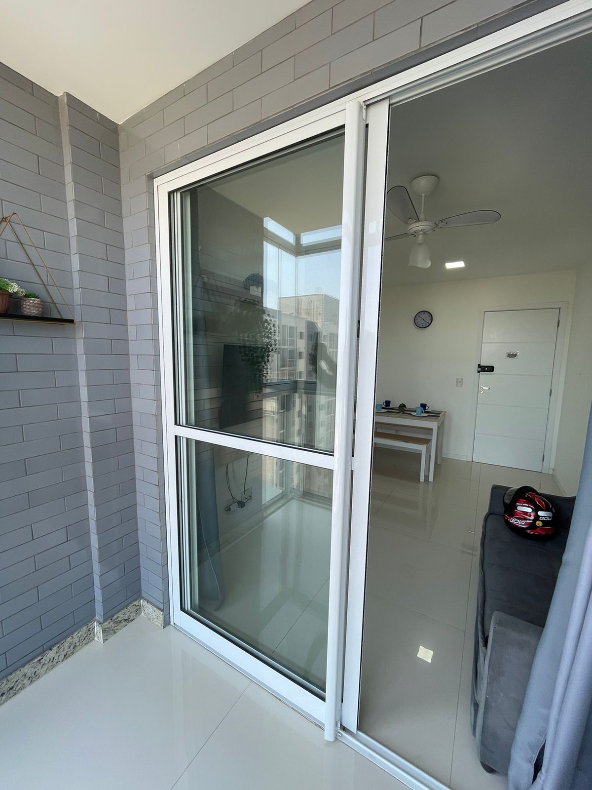 Imagem Apartamento com 2 Quartos à Venda, 60 m² em Praia de Itaparica - Vila Velha