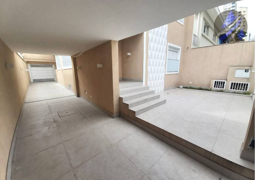 Imagem Sobrado com 3 Quartos à Venda, 239 m²em Vila Mariana - São Paulo