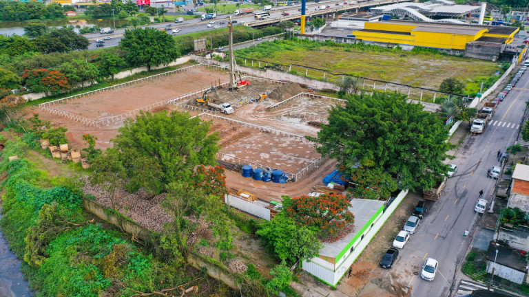 Imagem Apartamento com 2 Quartos à Venda,  em Quitaúna - Osasco